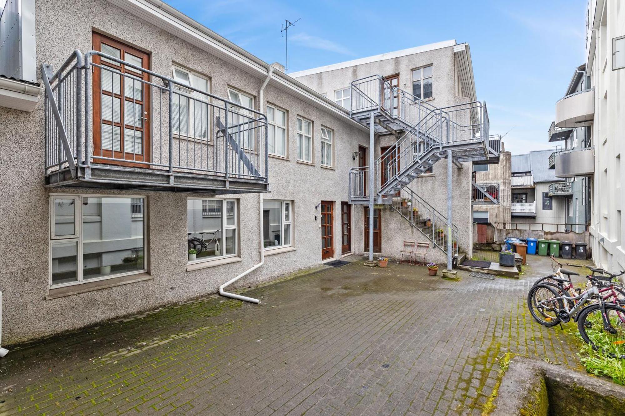 Vatnsstigur Apartment Reykjavik Extérieur photo